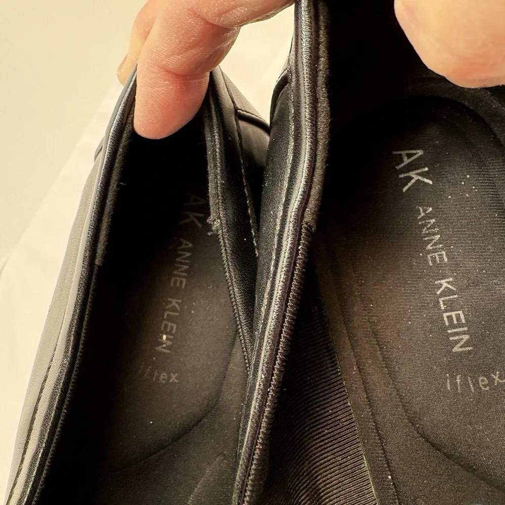 Anne Klein AKqamari Black Leather Loafers 10M‎ Wedge Heel Preppy Chic